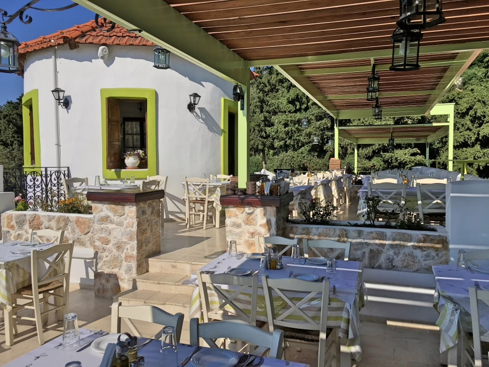 Jeep Safari uncharted escapes taverne in zia